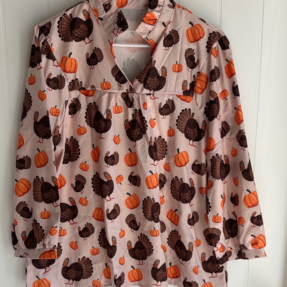 Turkey and Pumpkin Print Blouse 🎃🍗
